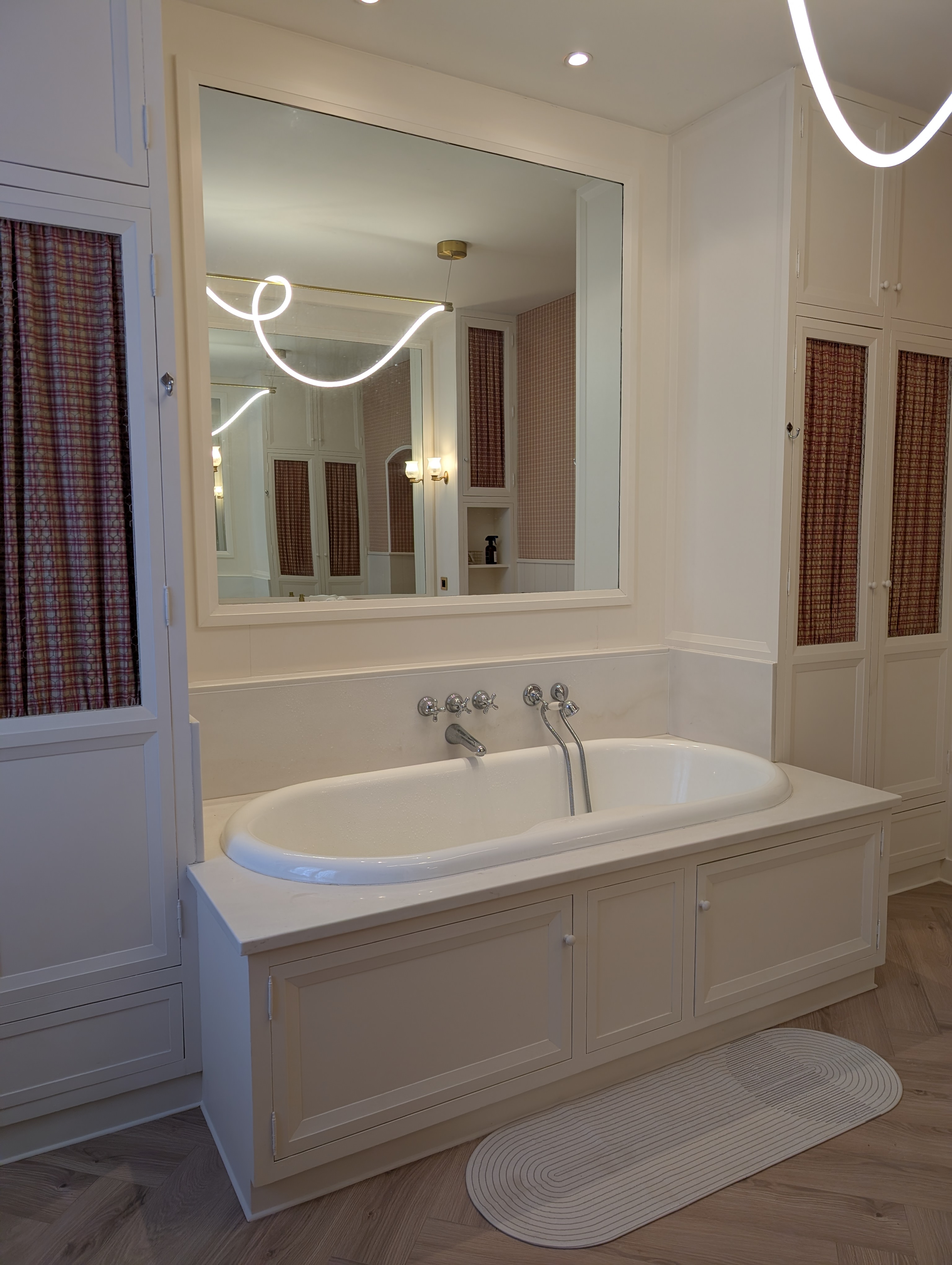 <img alt="" src="/user/pages/03.chambres/10.chambre-1/chambre_5.jpg?name" />